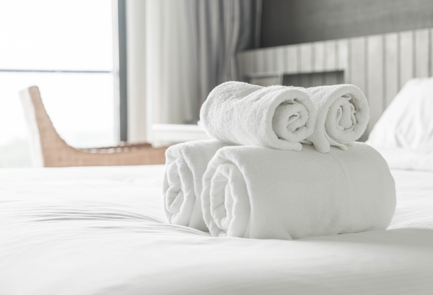 AIRBNB & VRBO